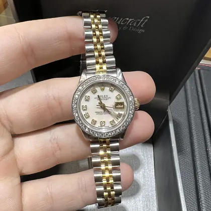 Kneucraft Fine Jewelry & Design, business photo 3